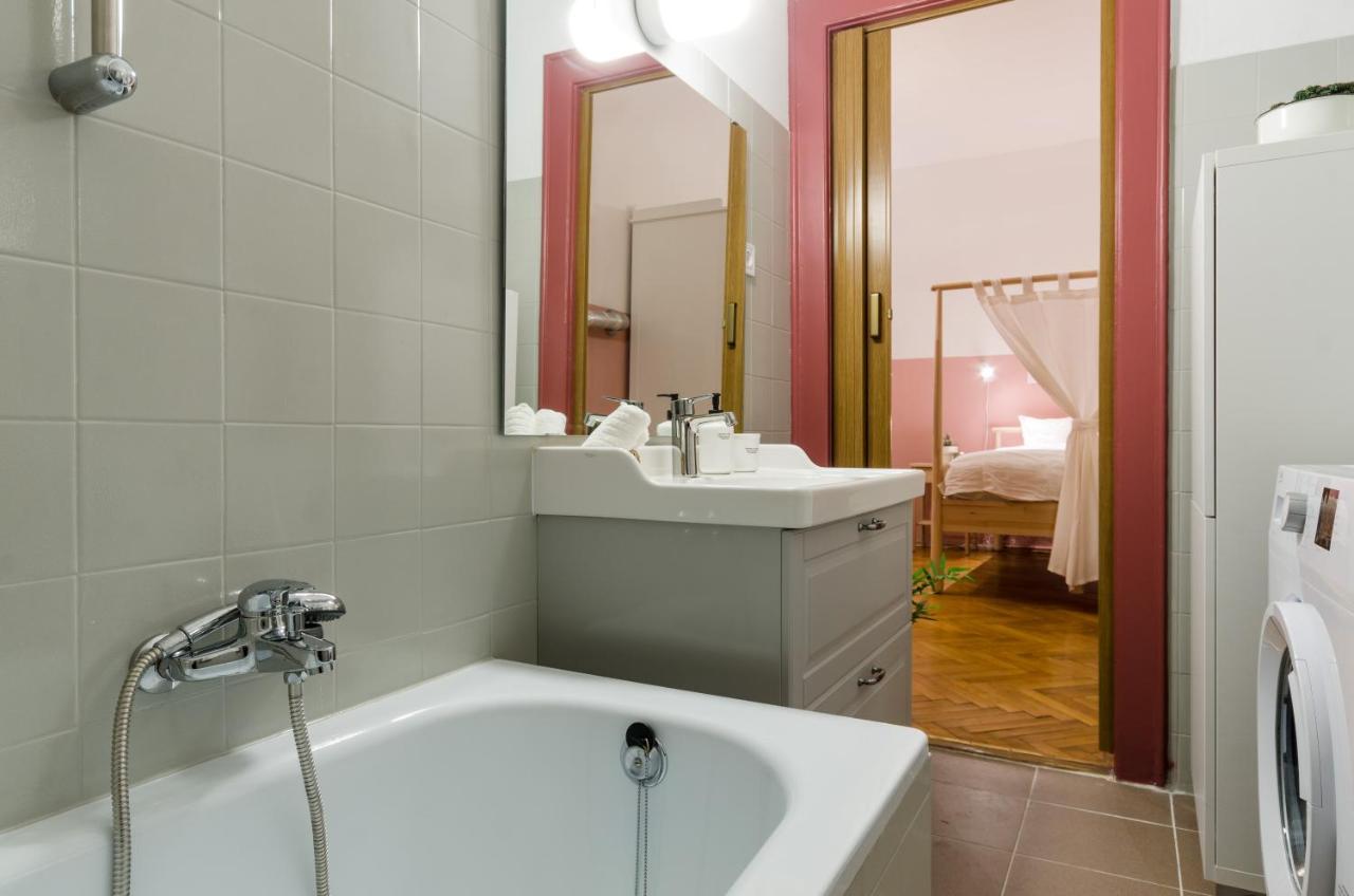 Studio Next To Kiraly Street Kd11 Apartment Budapest Ngoại thất bức ảnh